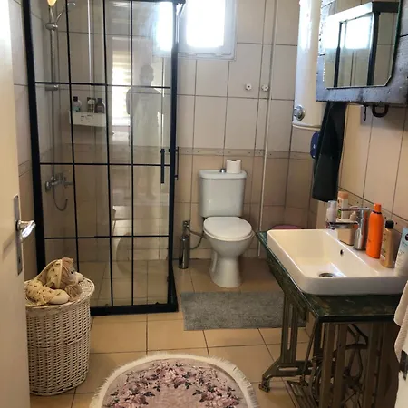 Apartment Ozzy Homes Muethis Katta *